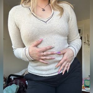 100% lambswool luxury Patagonia sweater